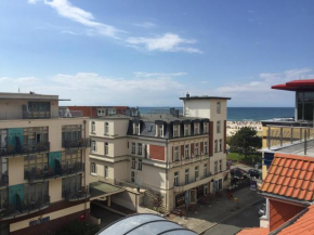 Ankerplatz Warnemünde - Direkte Strandnähe mit Leuchtturmblick
